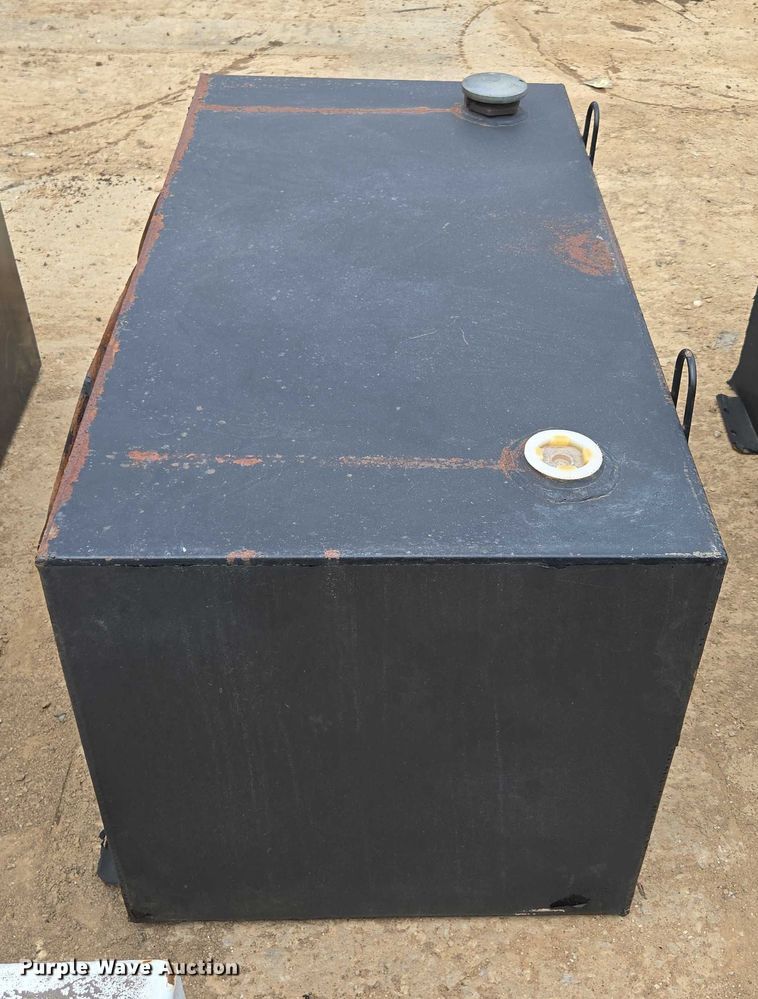 image for item EN3723 Truck parts