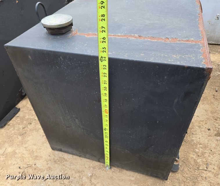 image for item EN3723 Truck parts