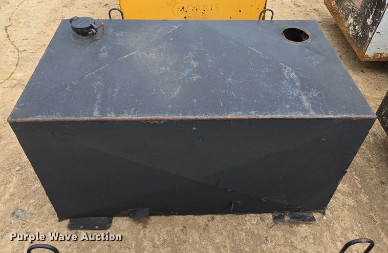 image for item EN3723 Truck parts