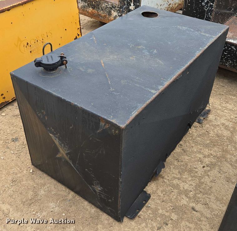 image for item EN3723 Truck parts