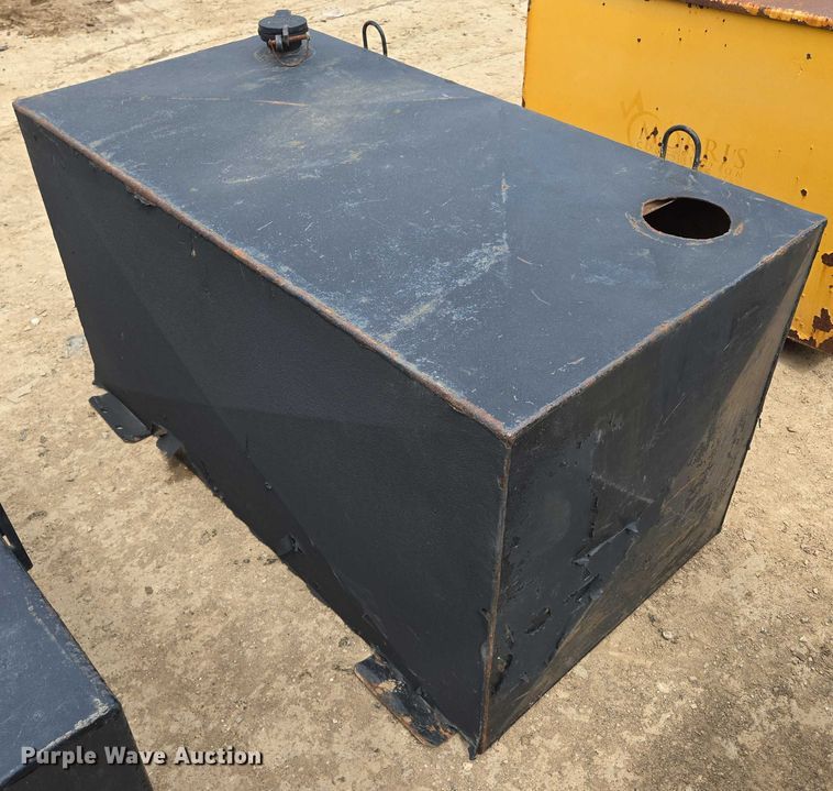 image for item EN3723 Truck parts