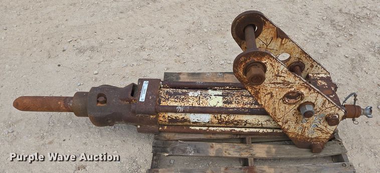 image for item EN3724 Kent breaker