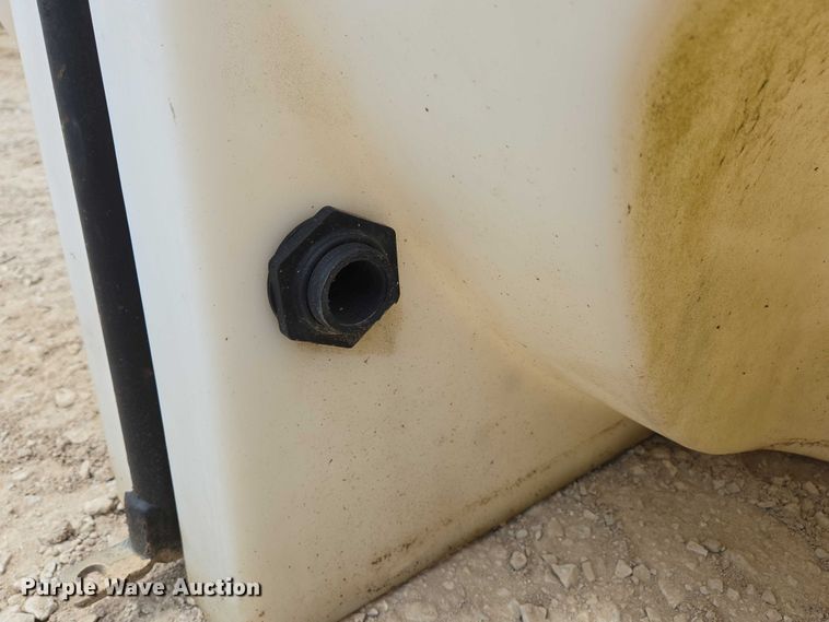 image for item EN3725 Water tank