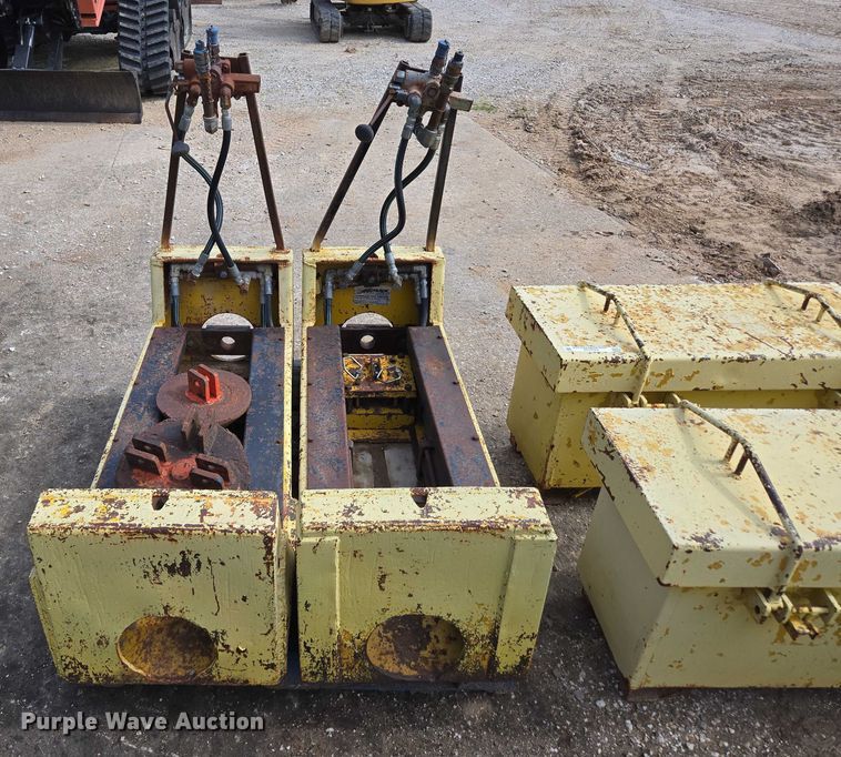 image for item EN3730 (2) PowerRam 1825 pipe pusher