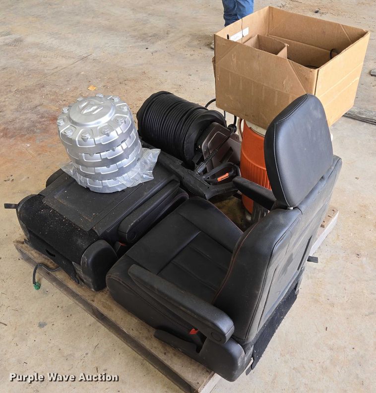 image for item EN3748 Automotive parts