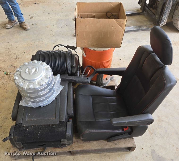 image for item EN3748 Automotive parts