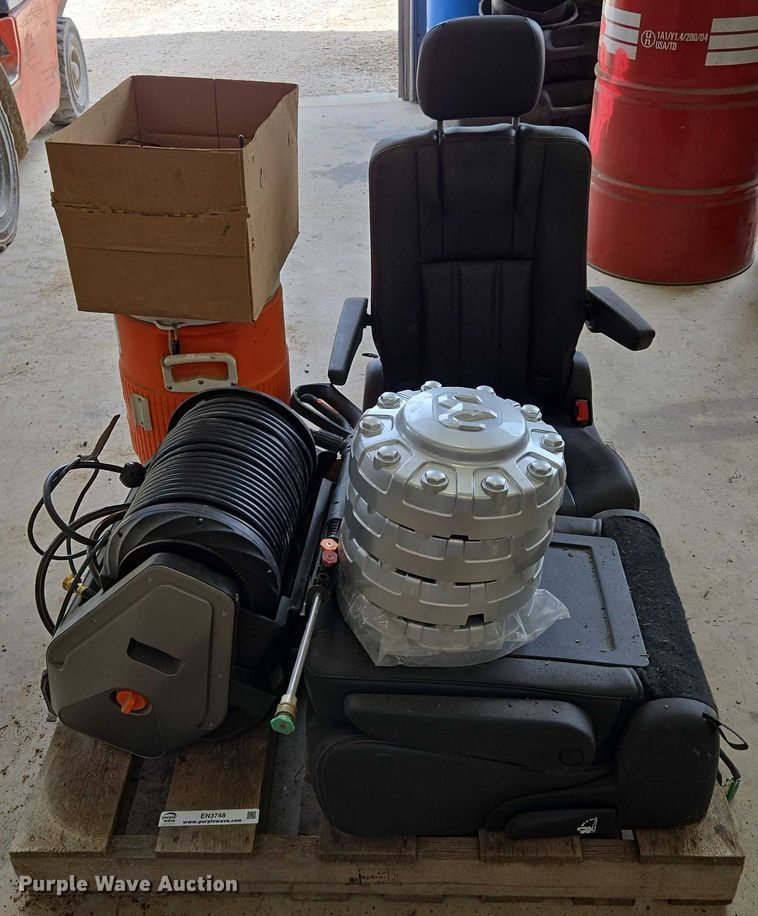 image for item EN3748 Automotive parts