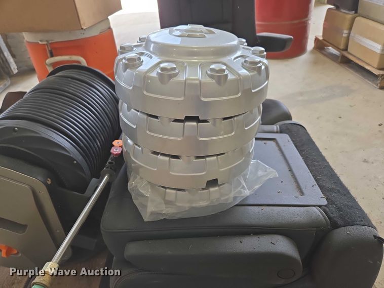 image for item EN3748 Automotive parts