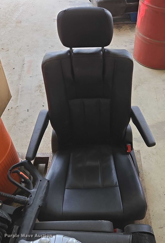 image for item EN3748 Automotive parts