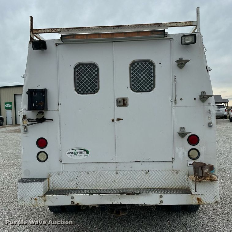 image for item EN4533 2006 Ford F550 Super Duty utility / service truck