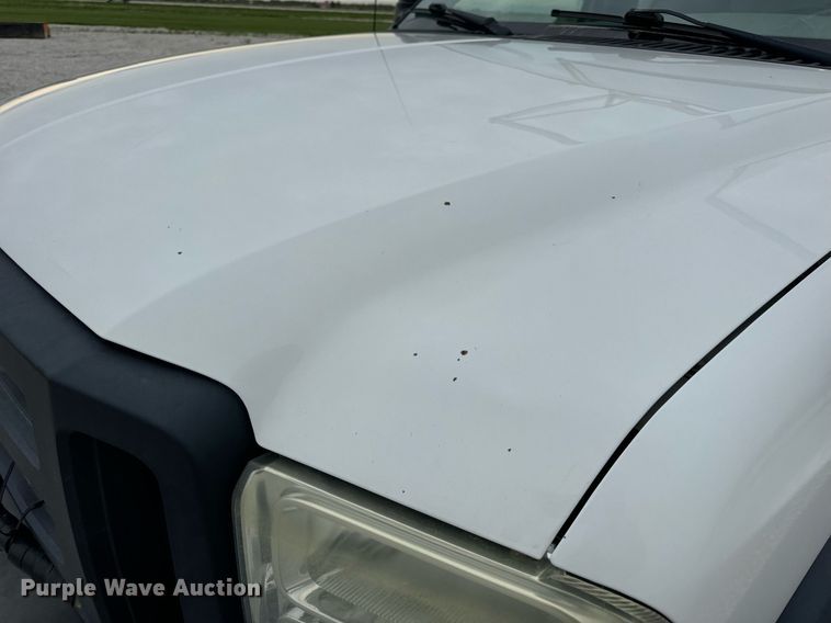 image for item EN4533 2006 Ford F550 Super Duty utility / service truck