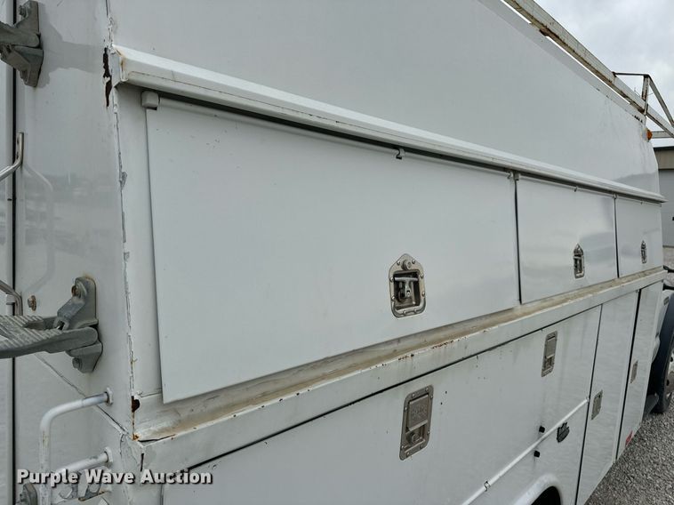 image for item EN4533 2006 Ford F550 Super Duty utility / service truck