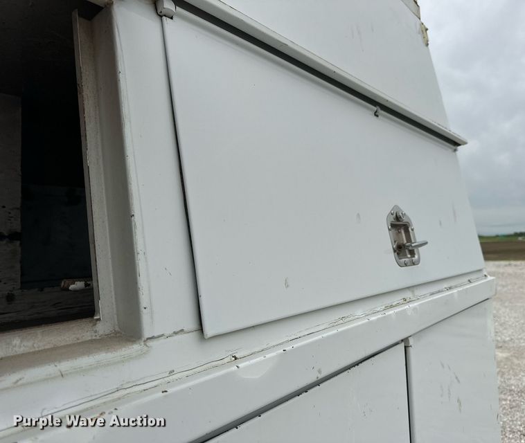 image for item EN4533 2006 Ford F550 Super Duty utility / service truck