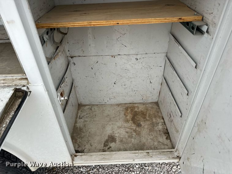 image for item EN4533 2006 Ford F550 Super Duty utility / service truck