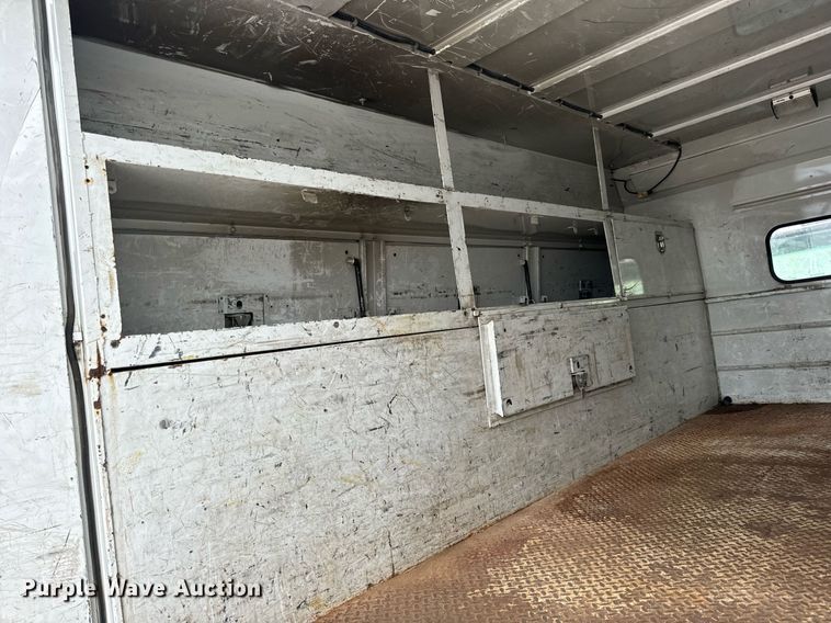 image for item EN4533 2006 Ford F550 Super Duty utility / service truck