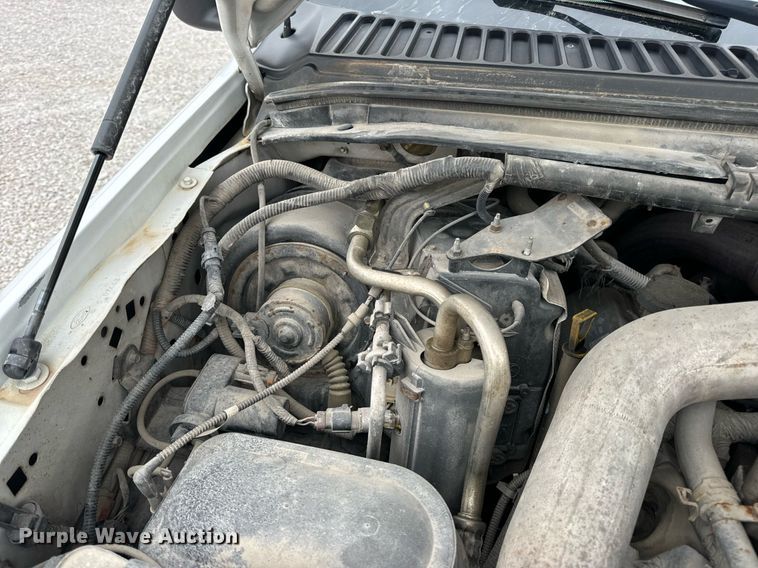 image for item EN4533 2006 Ford F550 Super Duty utility / service truck