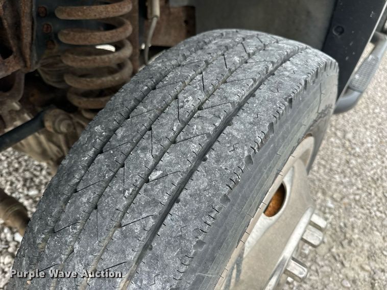 image for item EN4533 2006 Ford F550 Super Duty utility / service truck