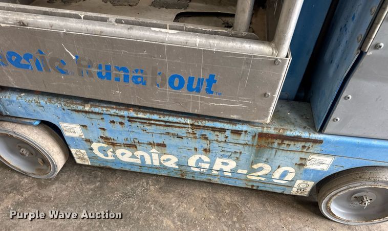 image for item EN4541 2012 Genie GR-20 vertical lift