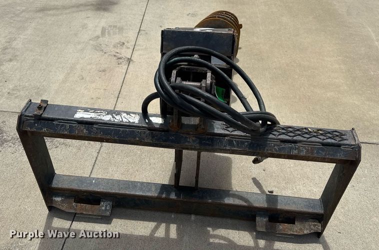 image for item EN4545 Edge 1650CL skid steer auger bucket