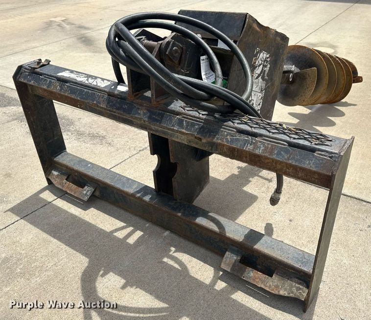 image for item EN4545 Edge 1650CL skid steer auger bucket