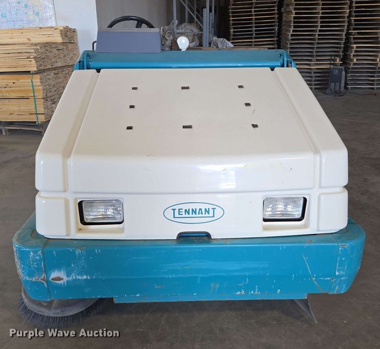 image for item EN8963 Tennant 355 sweeper