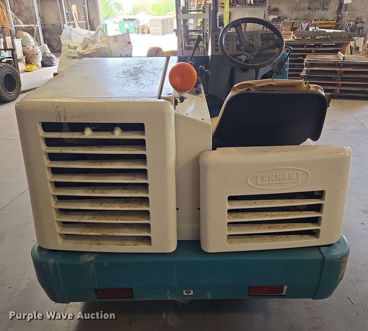 image for item EN8963 Tennant 355 sweeper