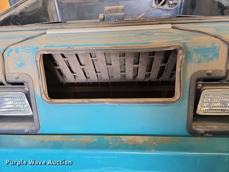 image for item EN8963 Tennant 355 sweeper