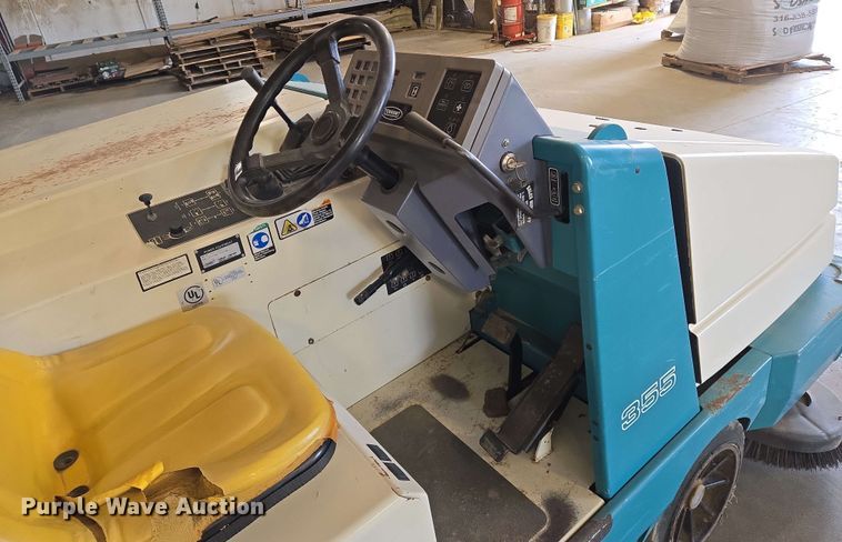 image for item EN8963 Tennant 355 sweeper