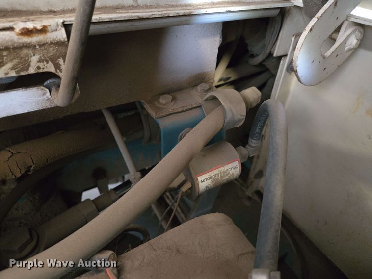 image for item EN8963 Tennant 355 sweeper