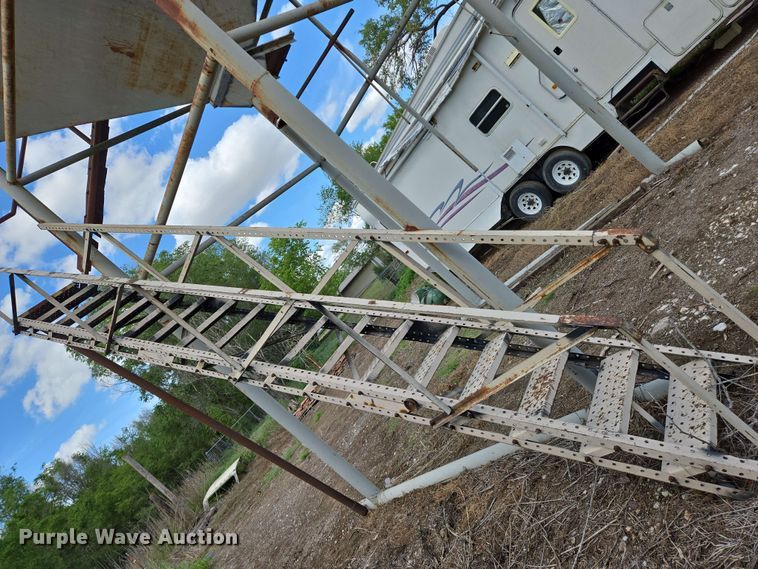 image for item EN8980 Grain bin