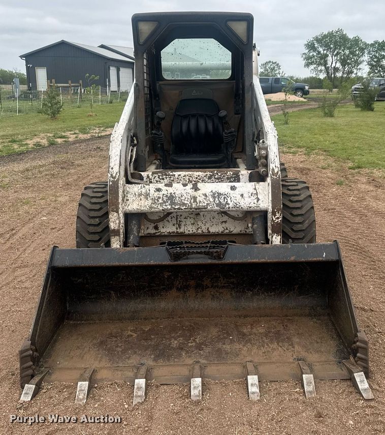 image for item EQ1407 2003 Bobcat S185 skid steer loader