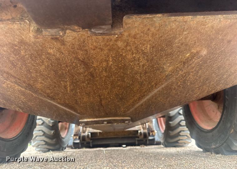 image for item EQ1407 2003 Bobcat S185 skid steer loader