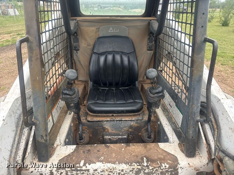 image for item EQ1407 2003 Bobcat S185 skid steer loader
