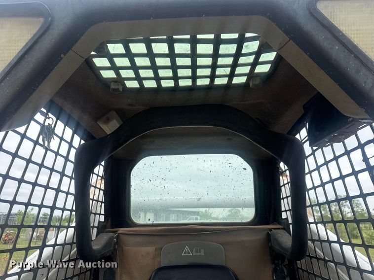 image for item EQ1407 2003 Bobcat S185 skid steer loader