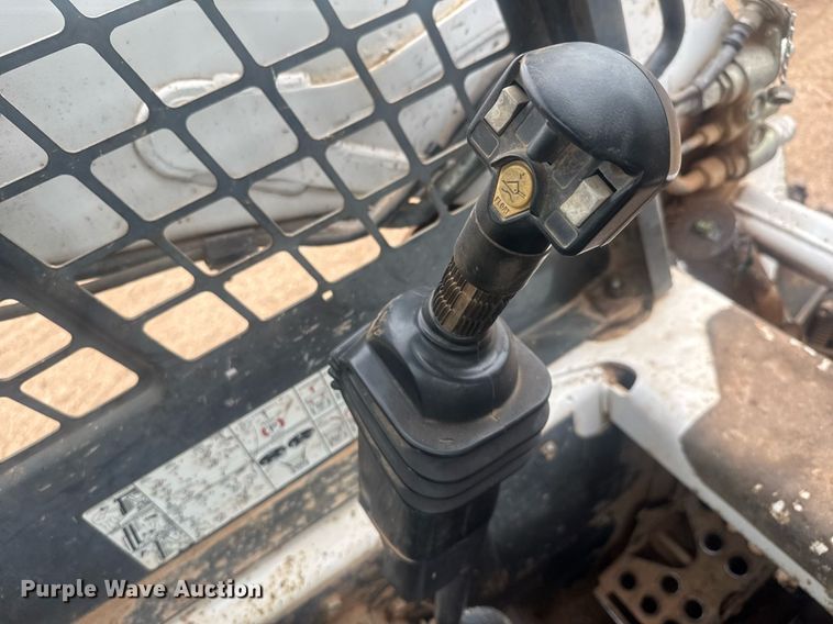 image for item EQ1407 2003 Bobcat S185 skid steer loader