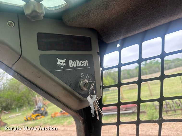 image for item EQ1407 2003 Bobcat S185 skid steer loader