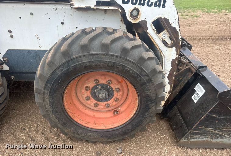 image for item EQ1407 2003 Bobcat S185 skid steer loader