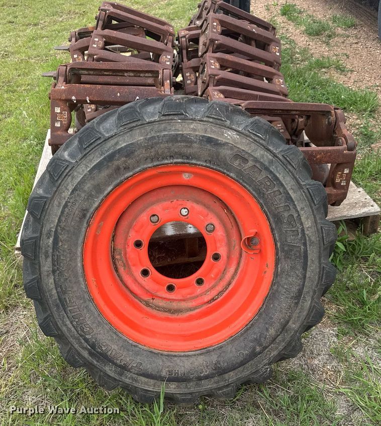 image for item EQ1407 2003 Bobcat S185 skid steer loader