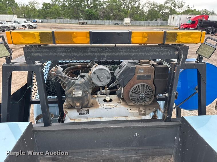 image for item EQ1419 2015 Dodge  Ram 5500 utility / service truck