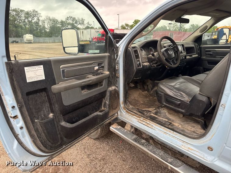 image for item EQ1419 2015 Dodge  Ram 5500 utility / service truck