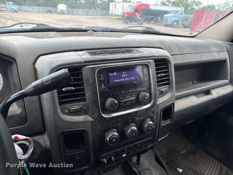 image for item EQ1419 2015 Dodge  Ram 5500 utility / service truck