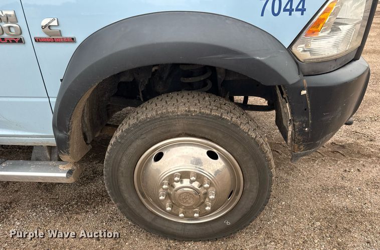 image for item EQ1419 2015 Dodge  Ram 5500 utility / service truck