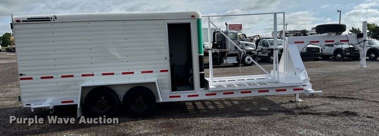 image for item EQ1454 1992 Kiefer enclosed cargo trailer