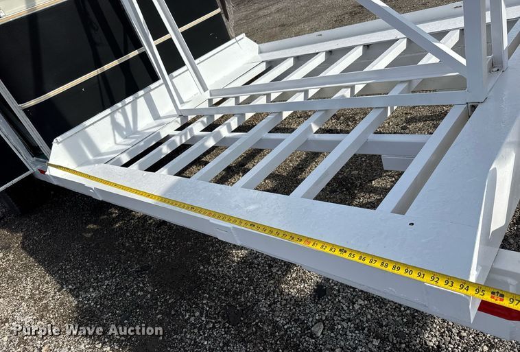 image for item EQ1454 1992 Kiefer enclosed cargo trailer