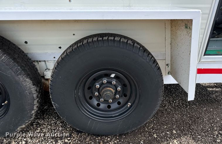 image for item EQ1454 1992 Kiefer enclosed cargo trailer