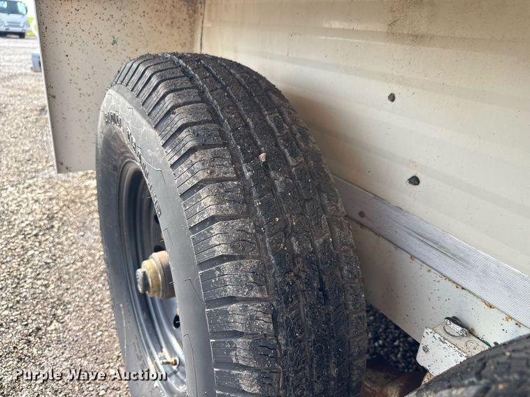 image for item EQ1454 1992 Kiefer enclosed cargo trailer