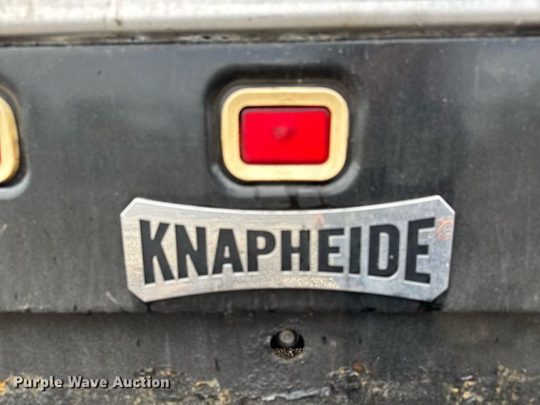 image for item EQ1457 2018 Ford F550 SuperCab flatbed truck