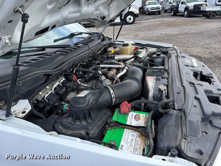 image for item EQ1457 2018 Ford F550 SuperCab flatbed truck