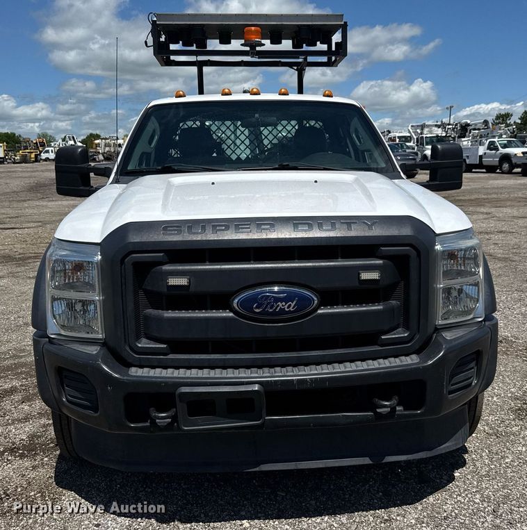 image for item EQ1463 2015 Ford F450 Super Duty SuperCab flatbed truck