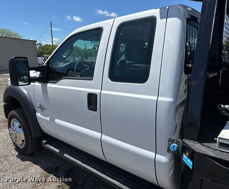 image for item EQ1463 2015 Ford F450 Super Duty SuperCab flatbed truck
